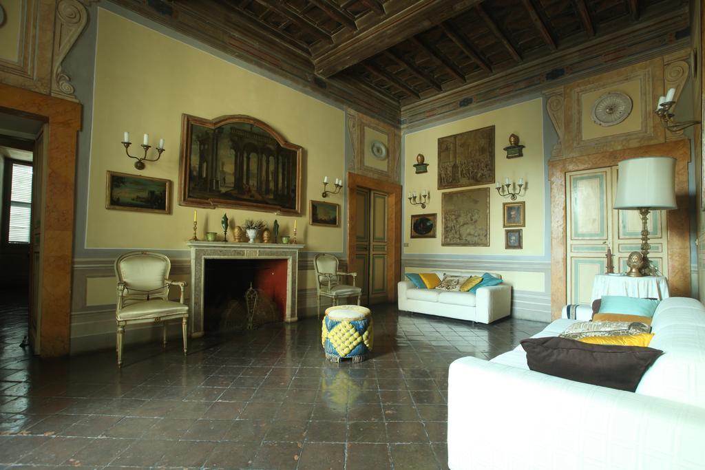 Hotel Vesconte Residenza D'Epoca Dal 1533 à Bolsena Extérieur photo