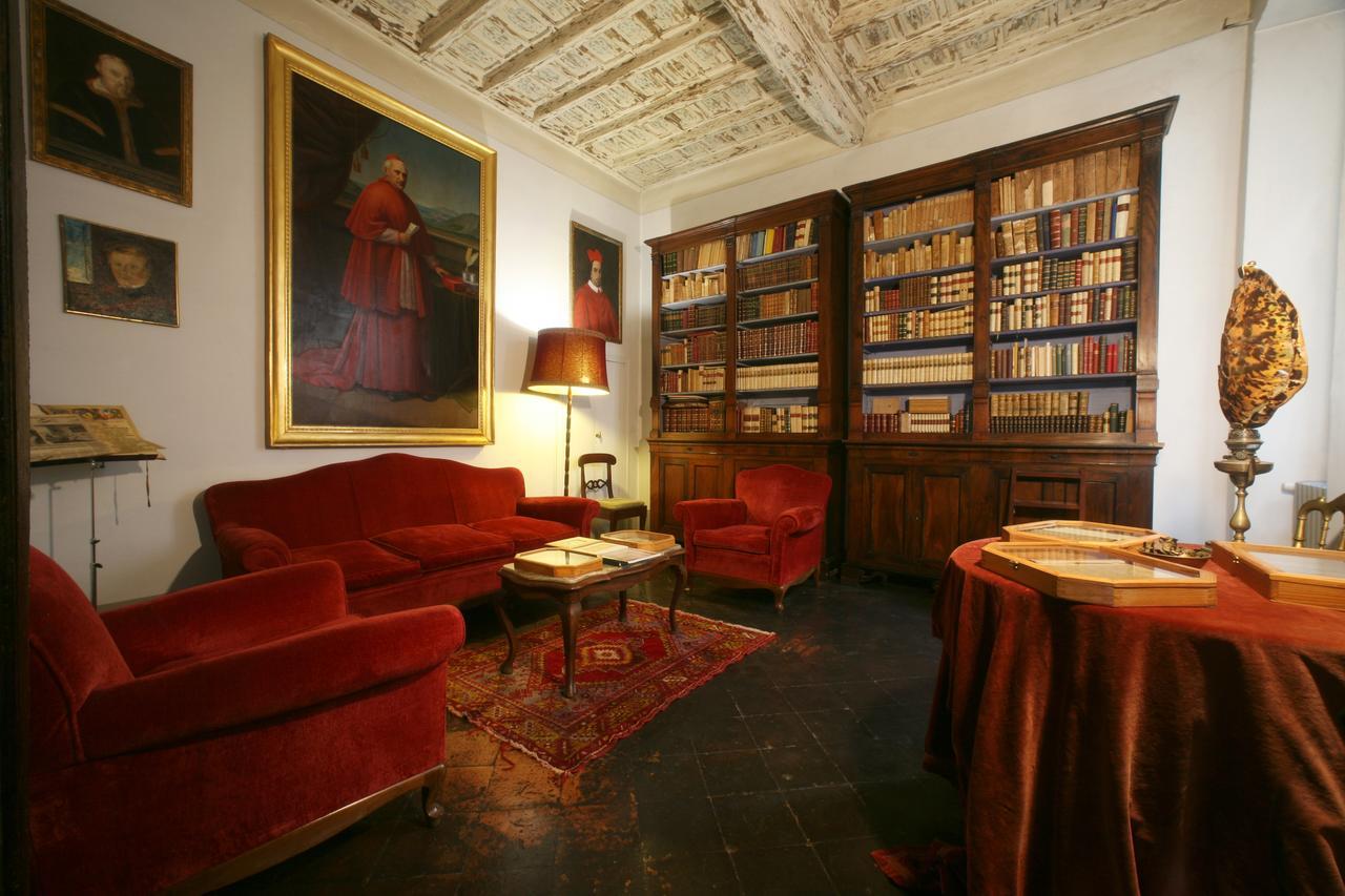 Hotel Vesconte Residenza D'Epoca Dal 1533 à Bolsena Extérieur photo
